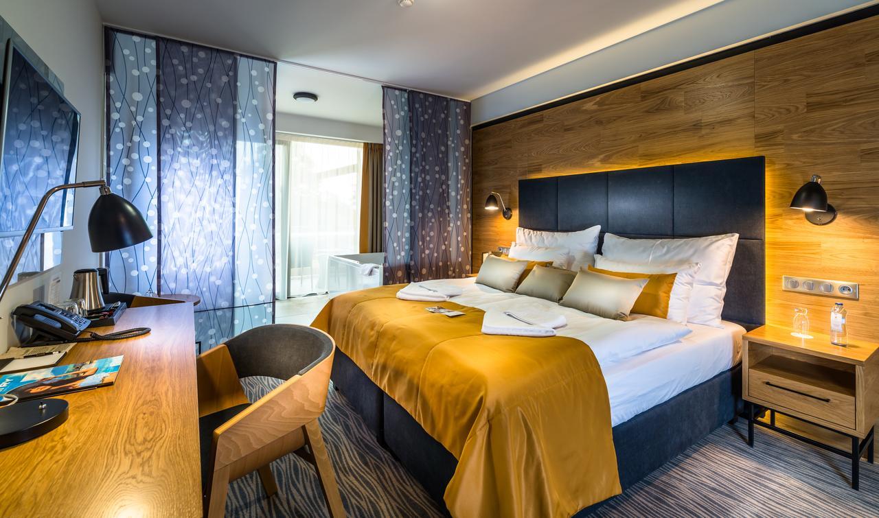 Hotel Galeria Thermal Besenova